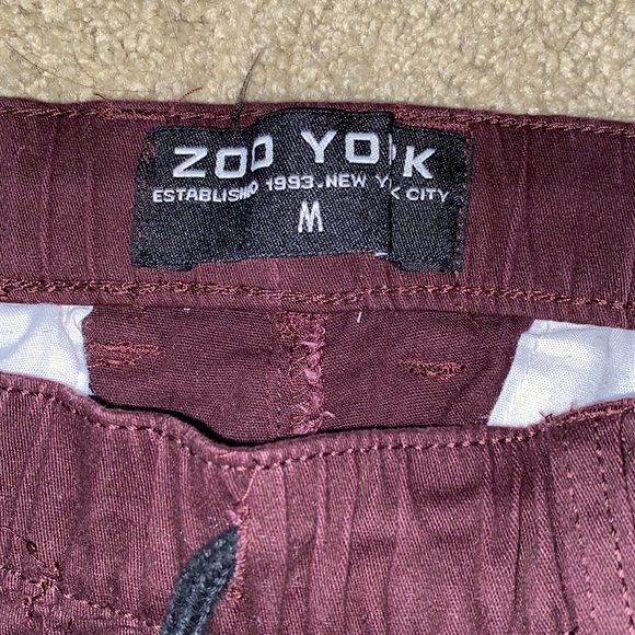 Zoo York burgundy jeans - Picture 2 of 3